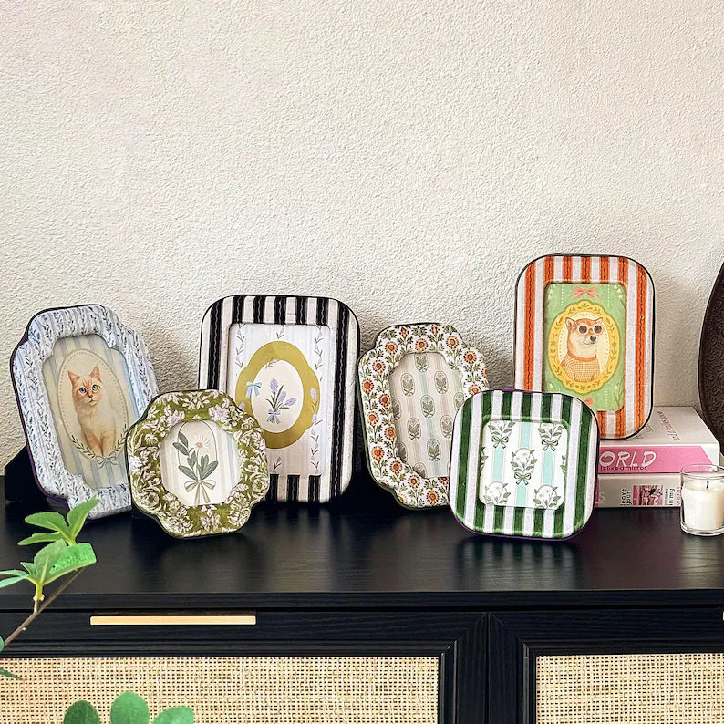 Vintage Decorative Trays – Retro Animal & Botanical Print Serving Plates for Home Décor